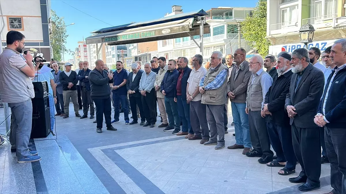 Hatay’da Yahya Sinvar için gıyabi cenaze namazı kılındı