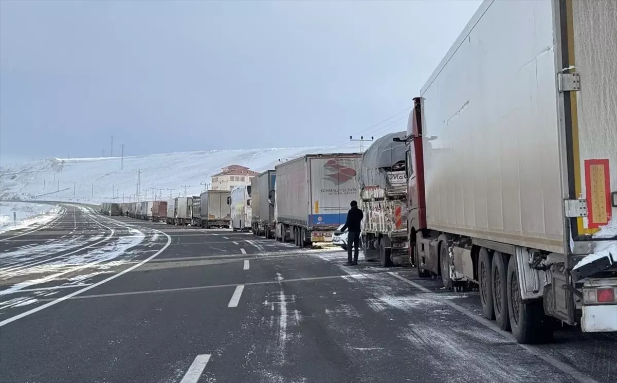 Ardahan-Kars Yolu Yeniden Açıldı