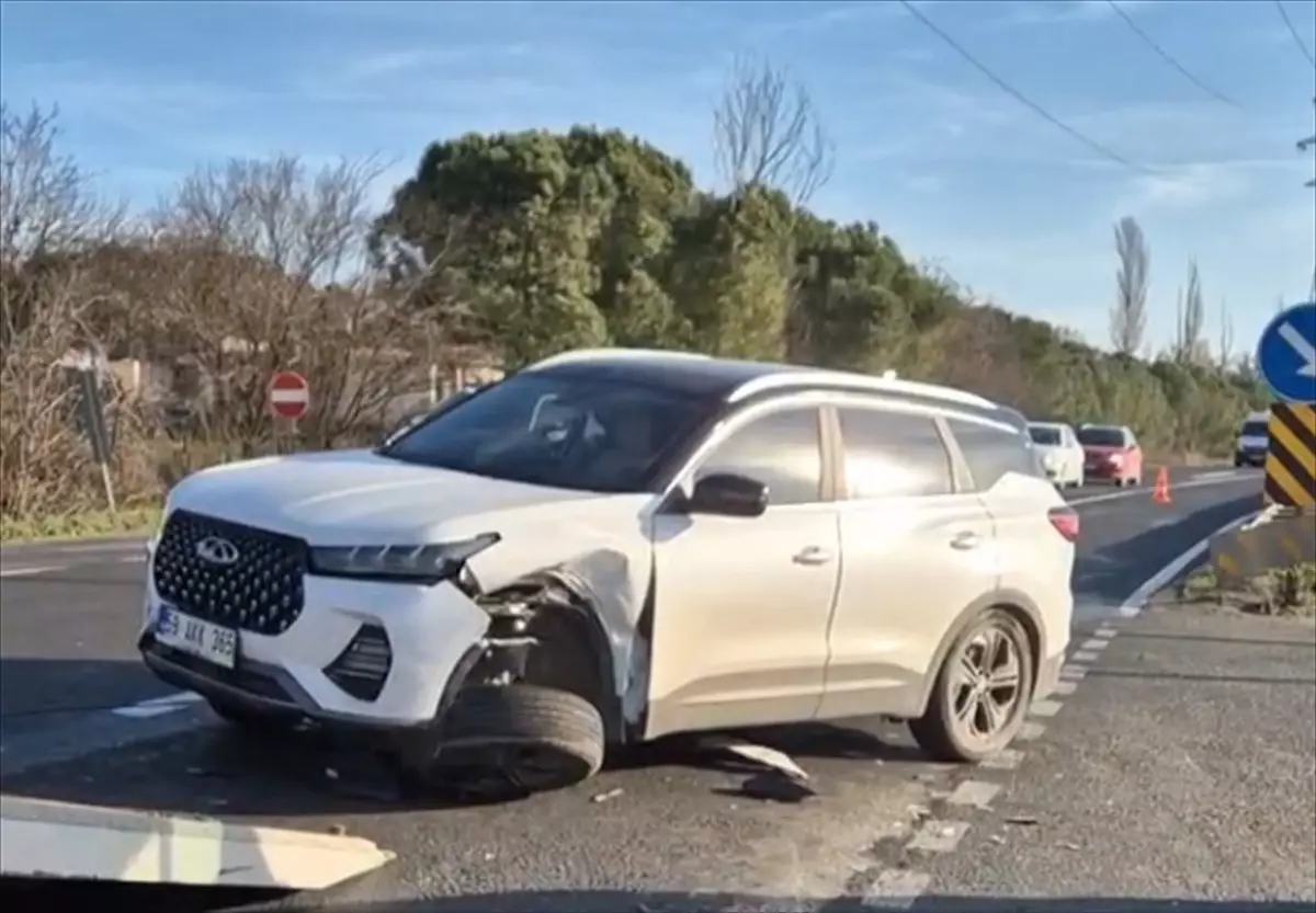 Tekirdağ’da Otomobil-Cip Çarpışması: 6 Yaralı